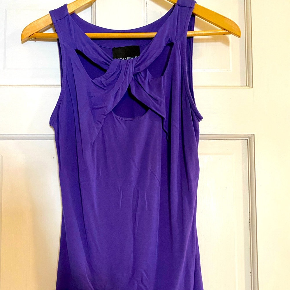 Top with Geometric Cutouts